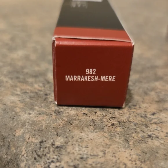 MAC Cosmetics Powder Kiss Liquid Lipcolour  Powder Kiss- New - Picture 2 of 2